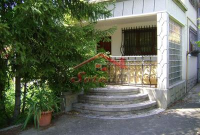 Casă cu Teren 880 Mp în Cornu - 5