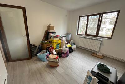 Apartament cu 4 camere semidecomandat în Tătărași - 2