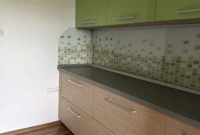 Apartament cu 3 camere decomandat în Lipovei - 3