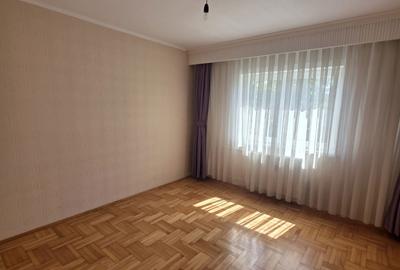 Apartament cu 3 camere decomandat în Rogerius - 3