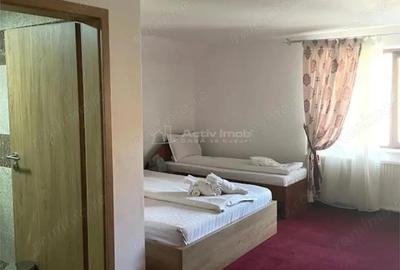 Spațiu comercial, de 1,000 mp, în Central - 15