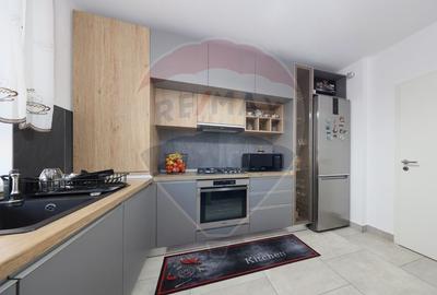 Apartament cu 2 camere decomandat în Tractorul - 1