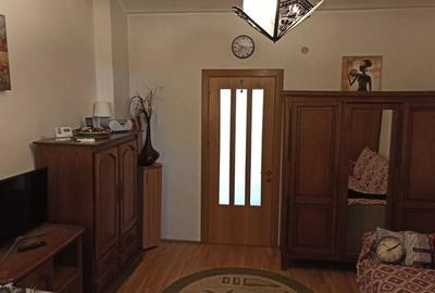 Garsonieră Piața Muncii - baba Novac - 2