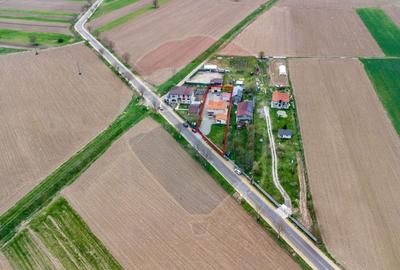 Casă individuală cu 6 camere cu Canalizare în Băcia - 2