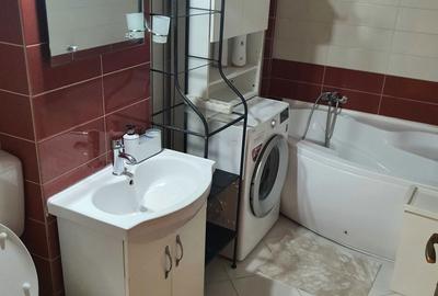 Apartament cu 3 camere semidecomandat în Apărătorii Patriei - 6