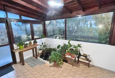 Apartament cu 4 camere decomandat în Bucium - 4