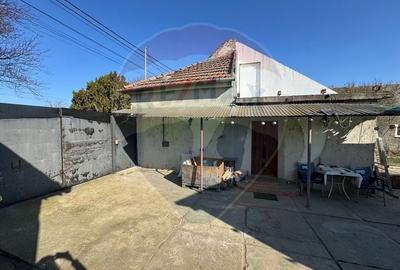 Casă cu 2 camere cu Teren 381 Mp în Pârneava - 17