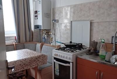 Vând în centru, apartament spatios si confortabil - 2