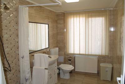 Casă cu 2 camere în Decebal - 5