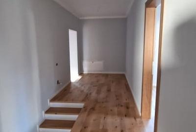 Duplex cu 4 camere cu Canalizare în Iris - 9