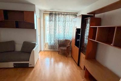 Inchiriez garsoniera Piata Progresul - 10