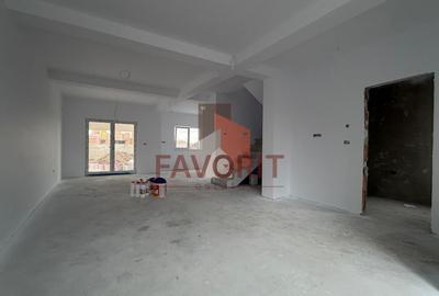 Duplex despartit | Inainte de Kaufland | Toate utilitatile | Curte amenajata - 5