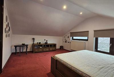 Apartament cu 2 camere decomandat în Șerbănești - 2