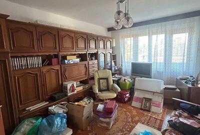Apartament cu 3 camere decomandat în Neptun - 3