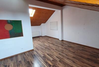 Casă individuală cu 6 camere cu Canalizare în Barbu Văcărescu - 10