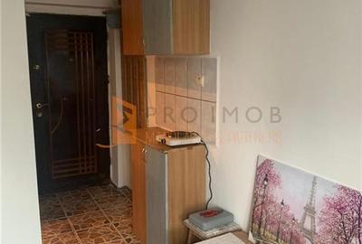 Garsonieră decomandată, mobilată în Micro 14 - 3