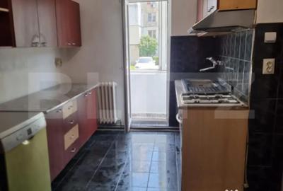 Spațiu comercial, de 65 mp, în Central - 12