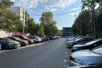 Apartament la parter 2 camere decomandat + balcon spațios și boxă accesibilă - 12