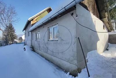 Casă cu 2 camere cu Teren 1200 Mp în Central - 15
