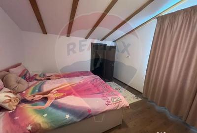 Casă cu 5 camere cu Teren 450 Mp în Central - 12