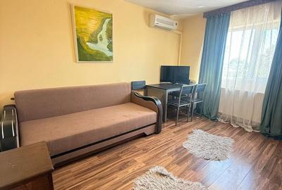 Garsonieră decomandată în Complex Studențesc - 1
