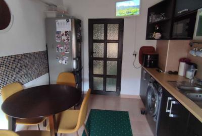 Apartament cu 2 camere decomandat în Mioriței - 8