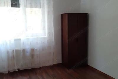 Apartament cu 3 camere în Aradului