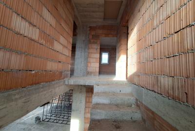 Casa individuala in Giarmata- 125mp -Strada asfaltata- Toate utilitatile - 14