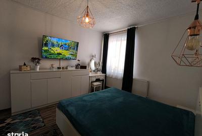 Apartament cu 3 camere în Palas - 1
