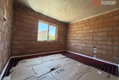 Casă individuală cu 4 camere cu Canalizare în Sânandrei - 5
