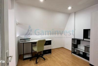Apartament cu 4 camere în Central - 1