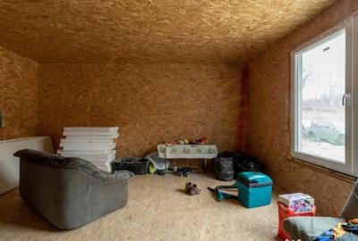 Casă cu 5 camere cu Teren 506 Mp în Budeasa - 2