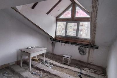 Apartament cu 2 camere decomandat în Răcădău - 3