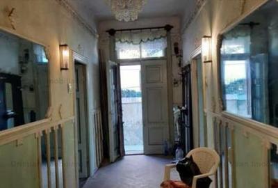 Casă cu 5 camere cu Teren 234 Mp în Apollo - 3