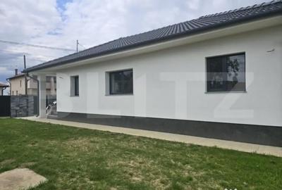 Casă cu 2 camere cu Teren 780 Mp în Lazuri - 1