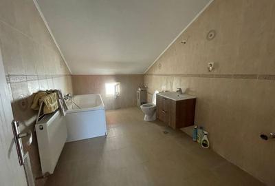 Ocazie! Casa solida si spatioasa cu dubla deschidere in Clinceni - 14