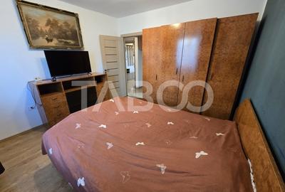 Apartament decomandat 3 camere balcon pivnita lift Vasile Aaron Sibiu - 18