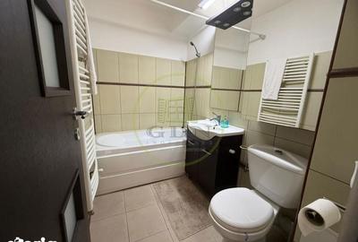 Apartament cu 3 camere semidecomandat în Central - 8