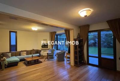 Casă cu 5 camere cu Canalizare în Corbeanca