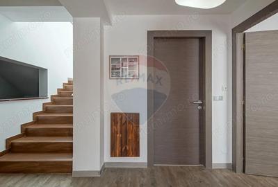 Apartament cu 4 camere semidecomandat, mobilat în Poiana Brașov - 13