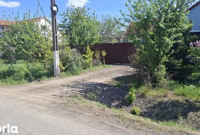 Casă cu Teren 670 Mp în Central - 4