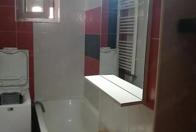 Apartament cu 2 camere decomandat în Săsar