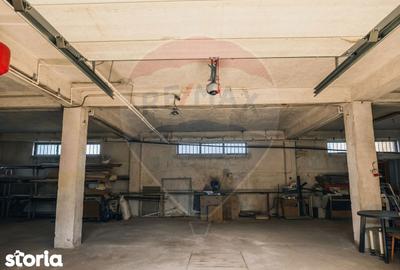 Casă cu 8 camere cu Teren 946 Mp în Central - 7