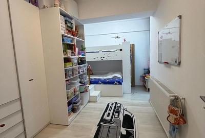 Apartament cu 3 camere decomandat în Colentina - 2