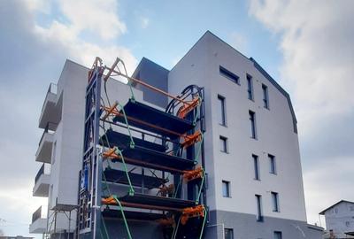 Apartament cu 3 camere decomandat în Dacia - 19