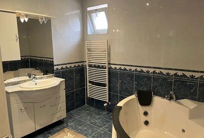 Casă cu 4 camere în Exterior Vest - 3