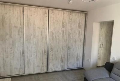 Inchiriez apartament 2 camere Calea Bucuresti - 1