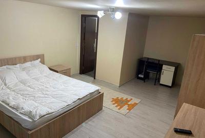 Apartament cu 3 camere decomandat în Central - 4