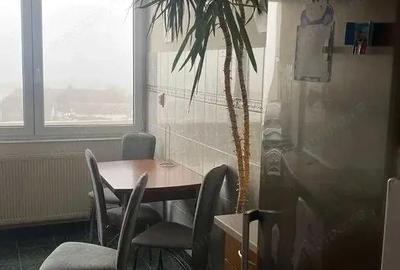 Apartament cu 2 camere decomandat în Aleea Carpați - 4