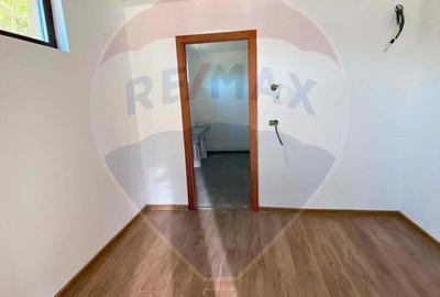 Spatiu si Teren Cartier exclusivist - 8